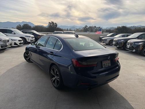 2020 BMW 330 330i