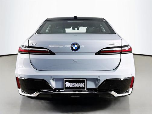 2025 BMW i7 eDrive50