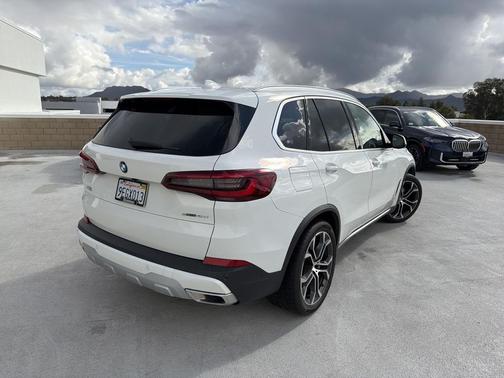 2023 BMW X5 sDrive40i