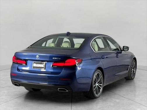 2022 BMW 530e Base