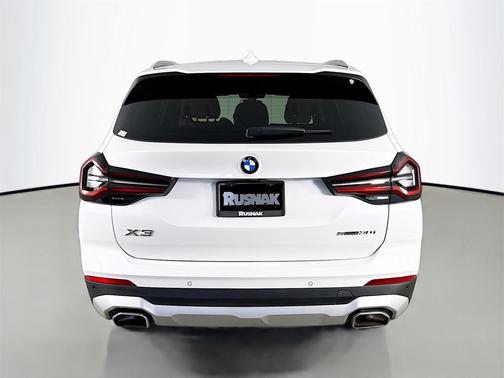 2023 BMW X3 sDrive30i