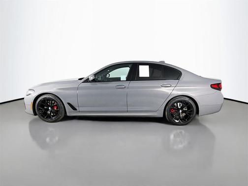 2022 BMW 530 i xDrive