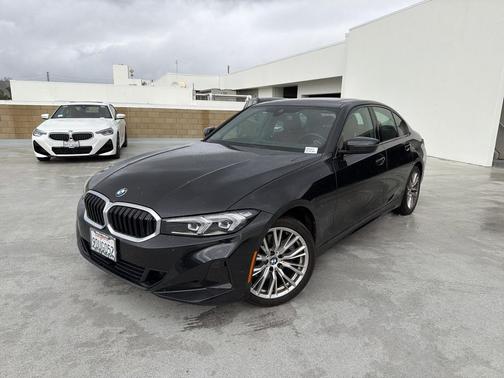 2023 BMW 330 330i