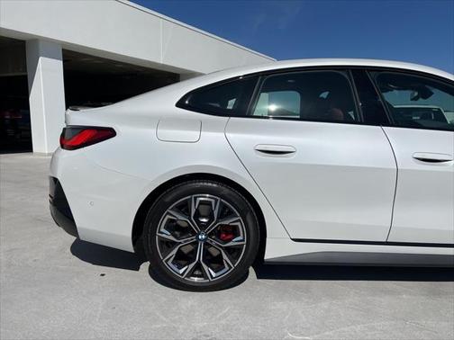 2023 BMW M440 i xDrive