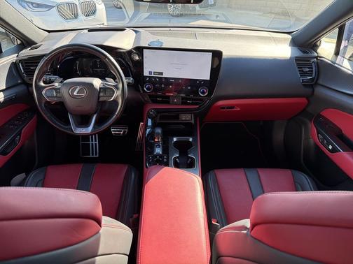 2024 Lexus NX 450h+ F SPORT Handling