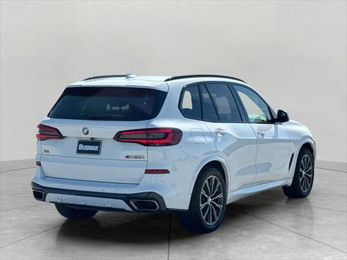 2022 BMW X5 M50i