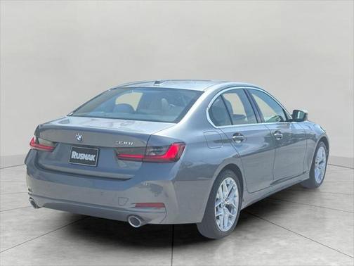 2025 BMW 330 i