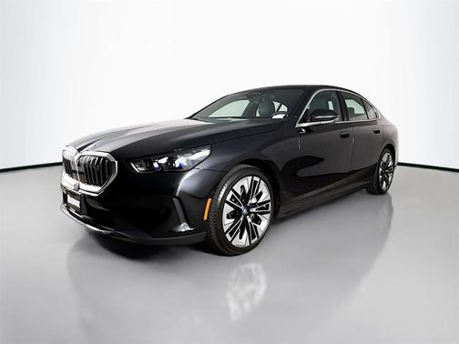 2025 BMW i5 eDrive40