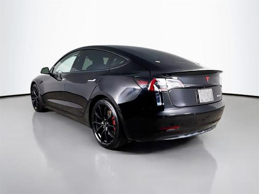 2019 Tesla Model 3 Performance