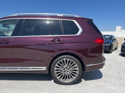 2022 BMW X7 xDrive40i