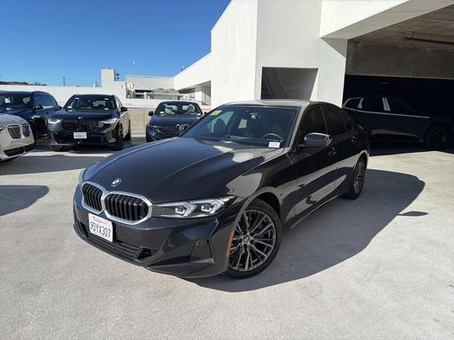 2023 BMW 330 330i