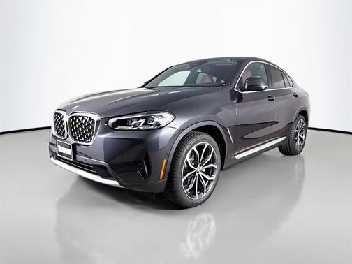 2025 BMW X4 xDrive30i