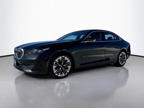 2025 BMW 540 xDrive