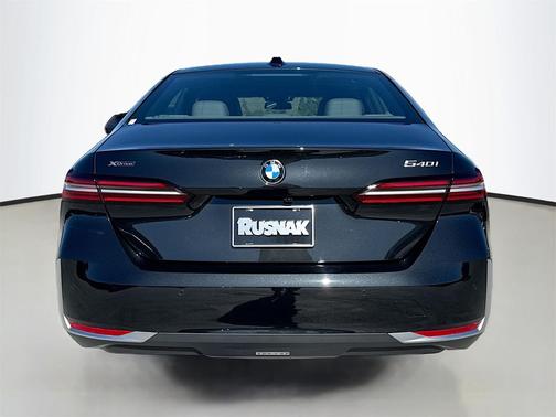 2025 BMW 540 xDrive