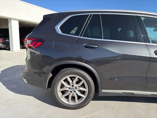2023 BMW X5 PHEV xDrive45e