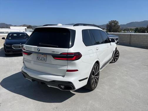 2023 BMW X7 xDrive40i