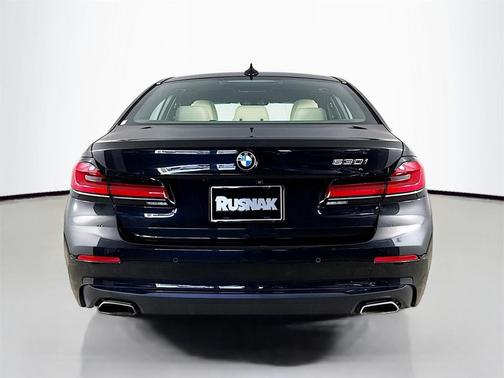 2023 BMW 530 i