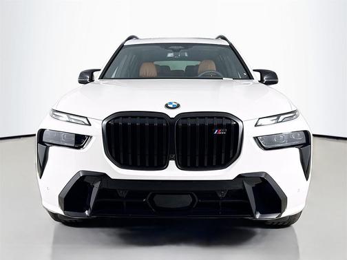 2026 BMW X7 M60i