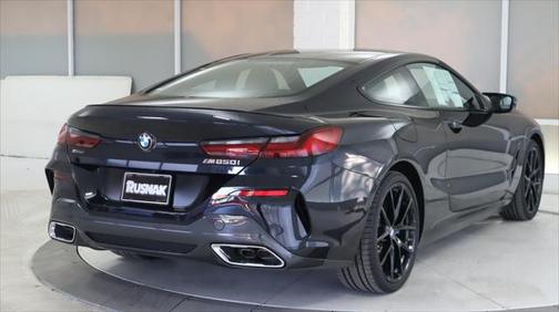 2025 BMW M850 xDrive