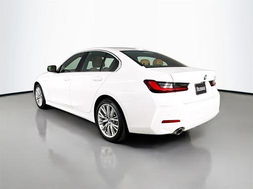 2024 BMW 330e 330e iPerformance