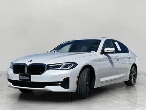 2022 BMW 540 i