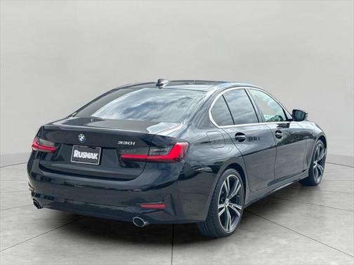2022 BMW 330 330i