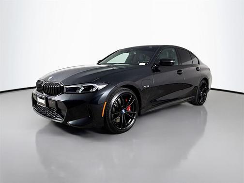 2023 BMW 330e 