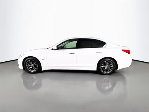 2017 INFINITI Q50 3.0t Signature Edition