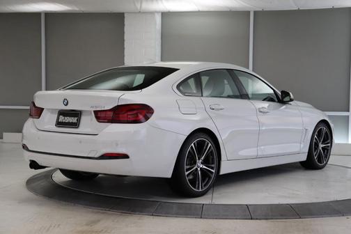 Photo 4 of 35 of 2020 BMW 430 Gran Coupe i