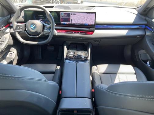 2024 BMW i5 eDrive40