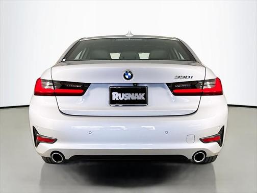 2019 BMW 330 330i