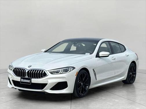2022 BMW 840 i