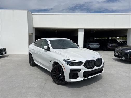 2022 BMW X6 xDrive40i