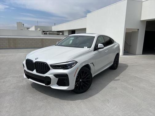 2022 BMW X6 xDrive40i