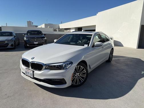2018 BMW 540 540i