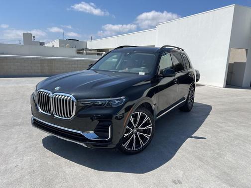 2022 BMW X7 xDrive40i