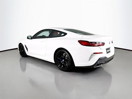 2023 BMW 840 i