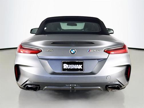 2022 BMW Z4 M40i