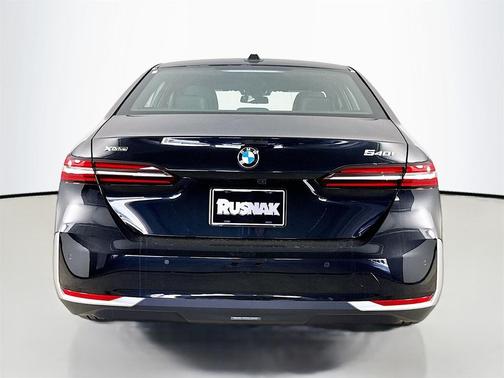 2026 BMW 540 i xDrive