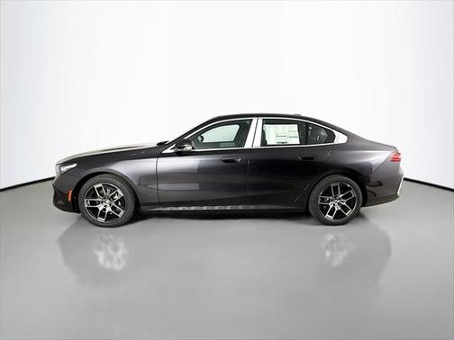 2026 BMW i5 eDrive40