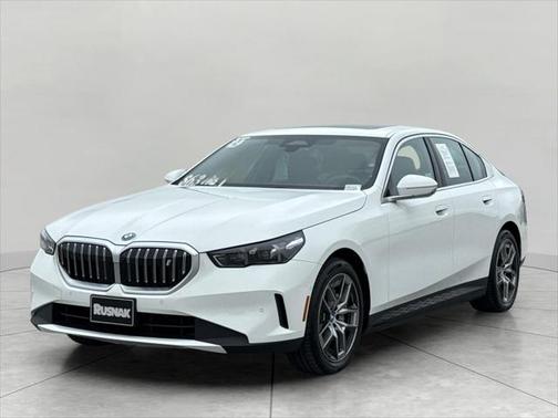 2024 BMW i5 eDrive40