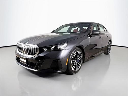 2025 BMW 530 i