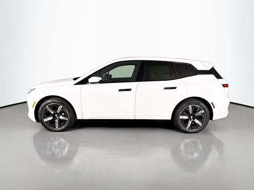 2026 BMW iX xDrive45