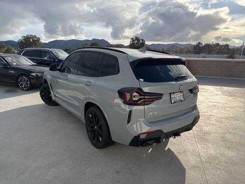 2023 BMW X3 xDrive30i