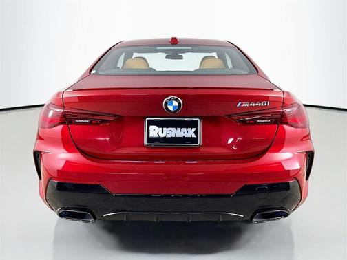 2026 BMW M440 i