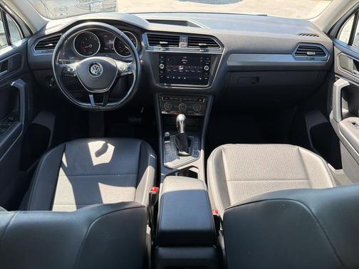 2019 Volkswagen Tiguan 2.0T SE