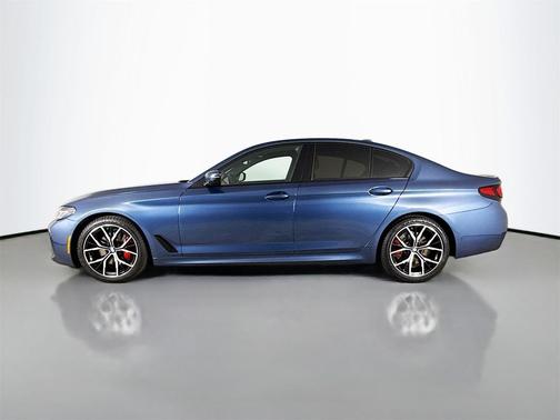 2023 BMW 530 i