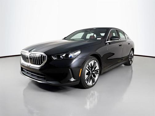 2025 BMW 530 530i
