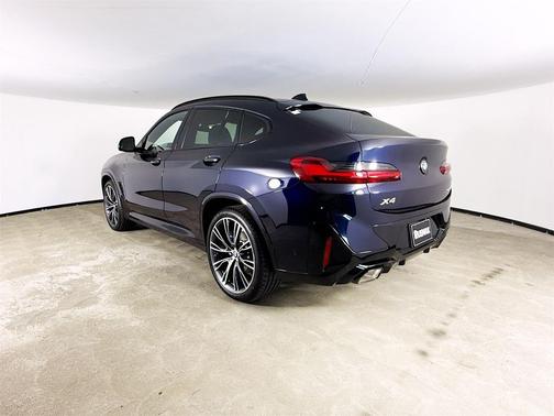 2025 BMW X4 xDrive30i