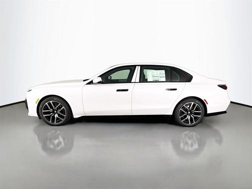 2025 BMW i7 xDrive60